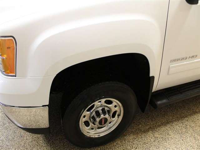 GMC Sierra 2500HD 2010 photo 8